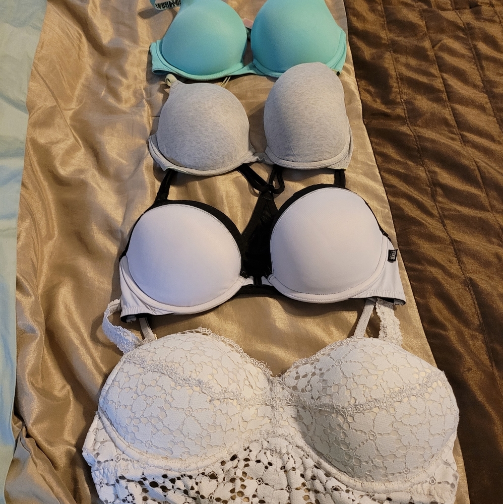 PINK Wear Everywhere Bra